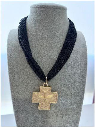 Gargantilla malla con cruz piedra Negra